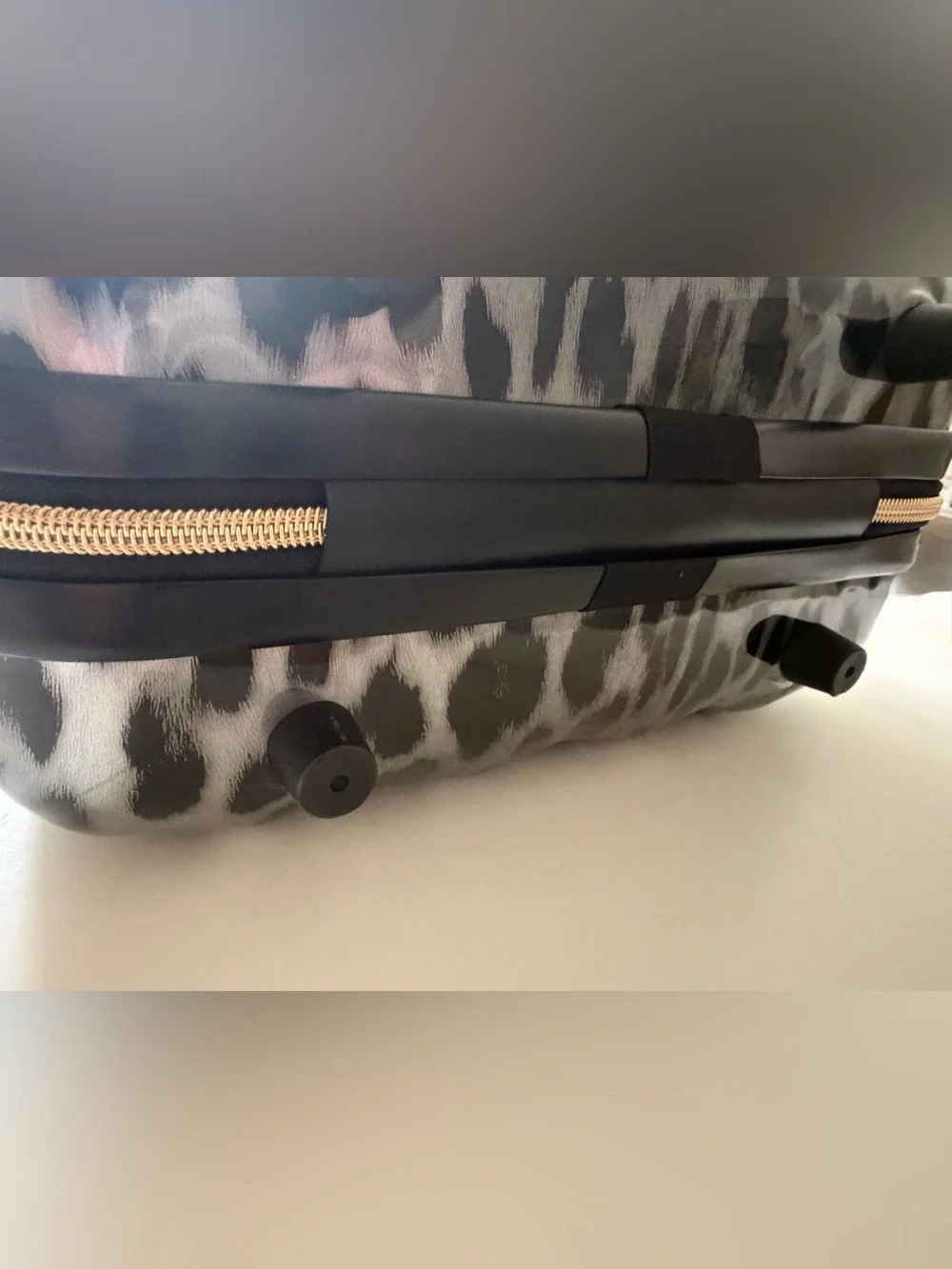 Marcy McKenna 2-in-1 Essential Milan Hardside Beauty Case Leopard NWOT